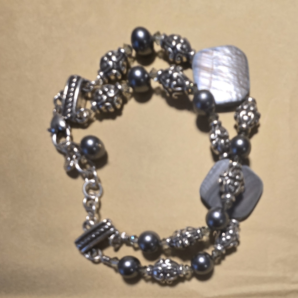 Brighton Vintage Utopia Silver Gray Stone Pearl Bracelet - Picture 4 of 10